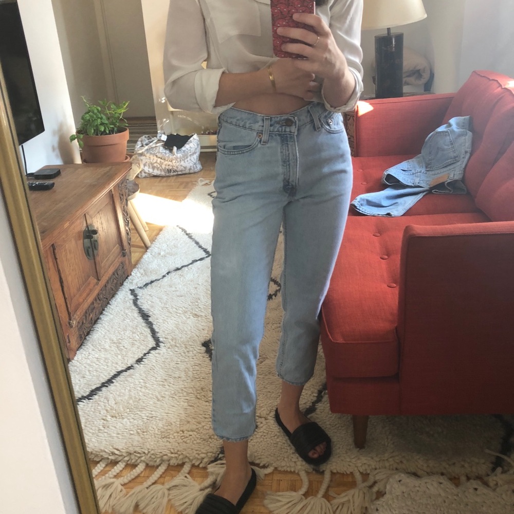 Vintage tapered leg cropped Levi’s
